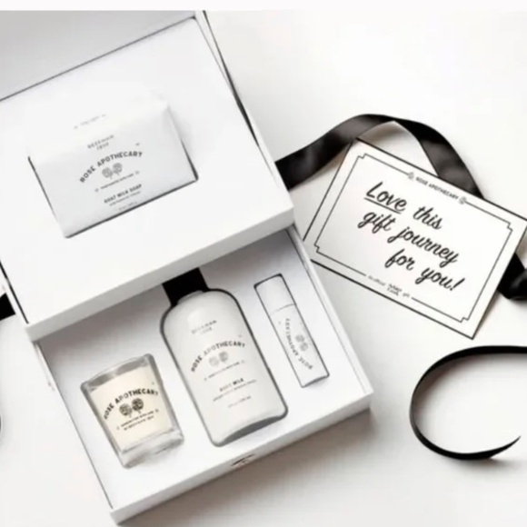 Beekman 1802 × Schitt’s Creek Rose Apothecary Gift Set –Limited Edition - NEW - Picture 4 of 12